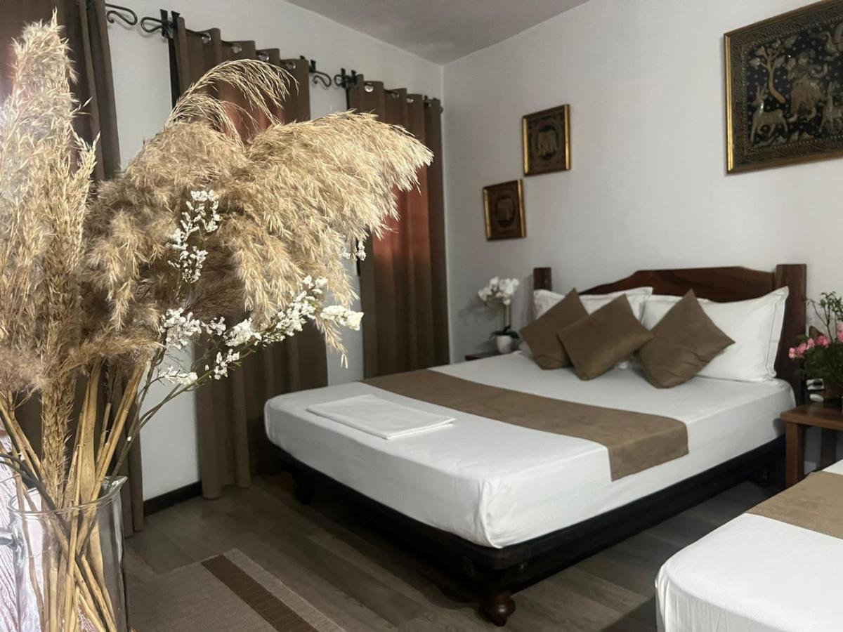 Hotel Omer Berat Kültér fotó