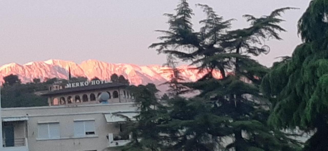 Hotel Omer Berat Szoba fotó