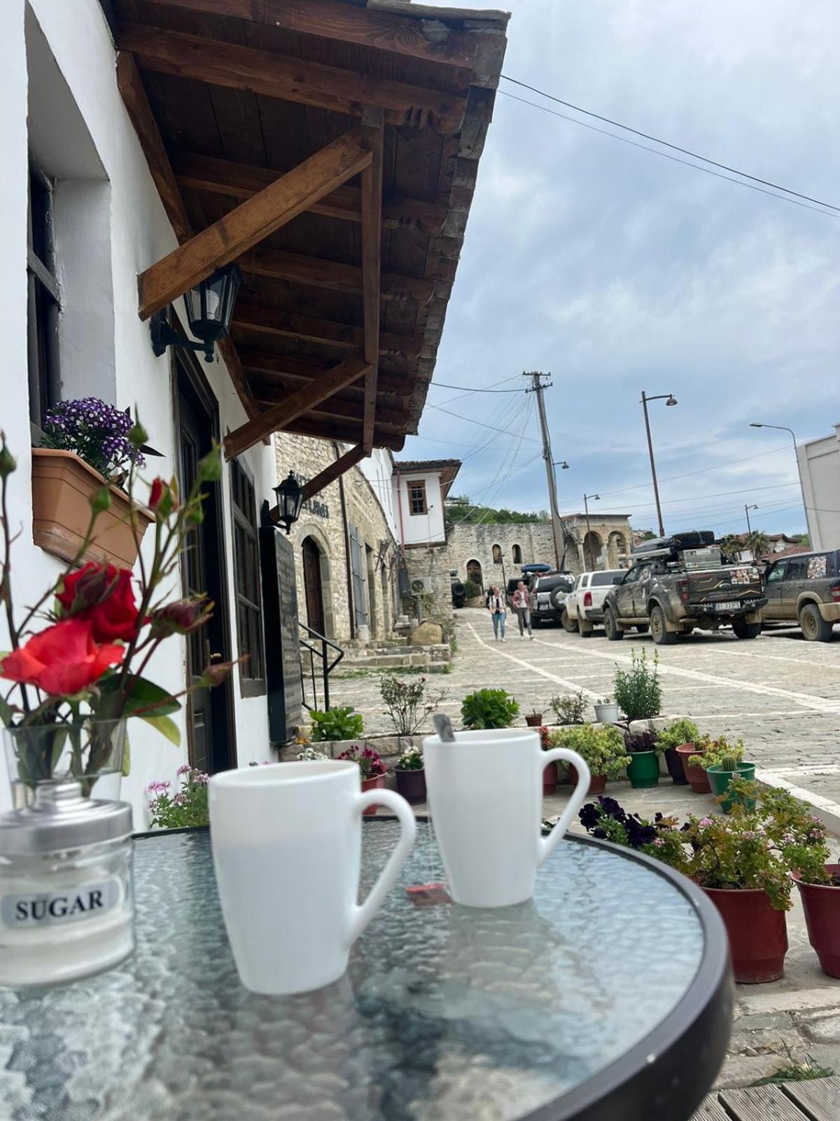 Hotel Omer Berat Szoba fotó
