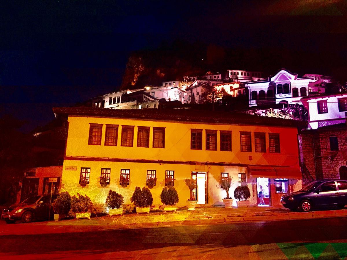 Hotel Omer Berat Kültér fotó
