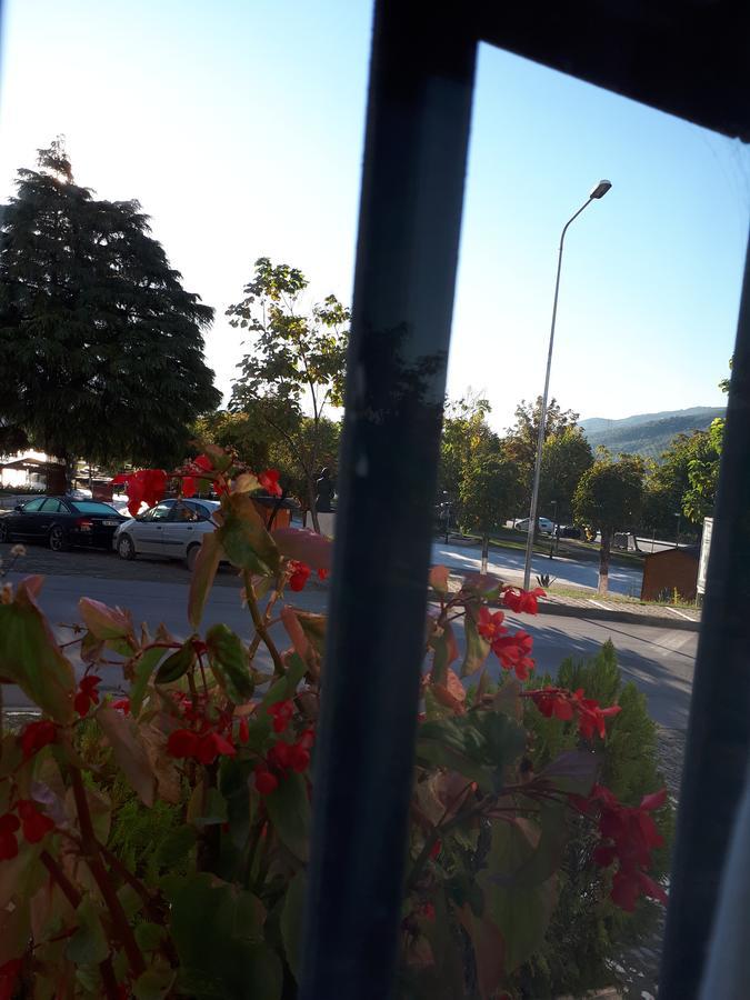 Hotel Omer Berat Kültér fotó